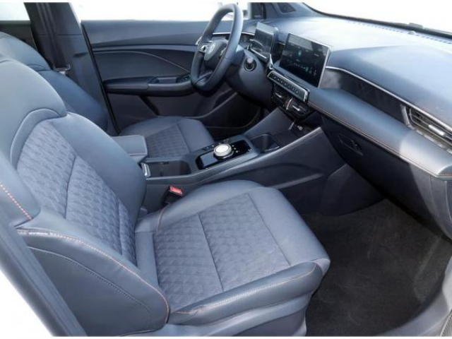 MG MOTOR MG3 Luxury 1.5 Hybrid+ 195cv inclus Caméra 360 + similicuir + NEUF 0KM