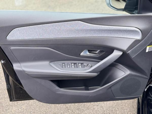 PEUGEOT 308 SW Allure 1.5 BlueHDi 130cv EAT8 + Camera 360 +Sieges AV Chauffants + ADML + Attelage