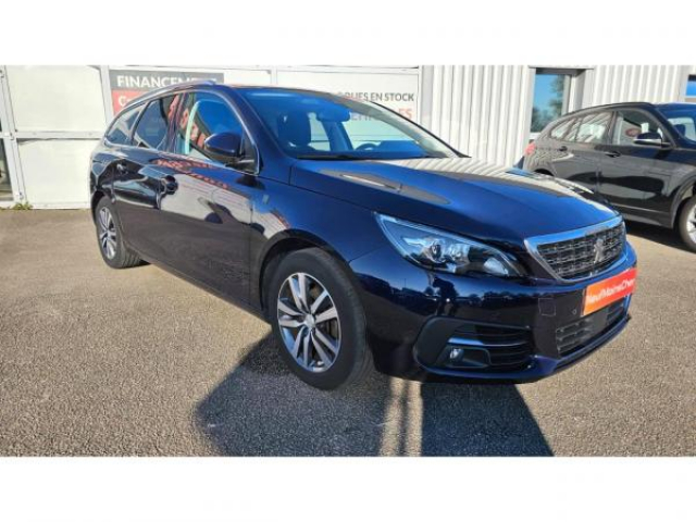 PEUGEOT 308 SW Tech Edition 1.5 BlueHDi 130cv + Attelage + Roue de Secours