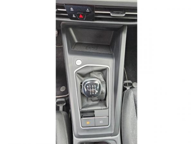 VOLKSWAGEN GOLF Life 1.5 TSI 130cv + Pack Travel Assist + Discover Pro