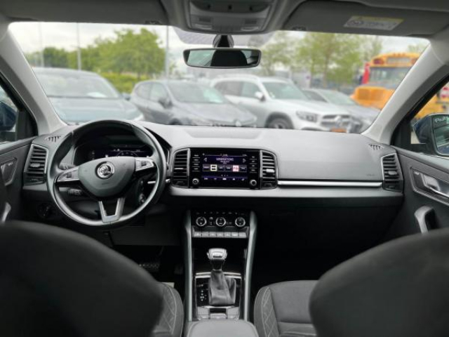 SKODA KAROQ Ambition 1.6 TDI 116cv DSG7 + Régulateur adaptatif + Sound system Canton + Virtual Cockpit