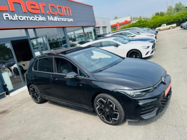 VOLKSWAGEN GOLF R-Line 1.5 eTSI 150cv DSG7 + Matrix LED + Toit Ouvrant + Camera 360 + NEUF 0KM