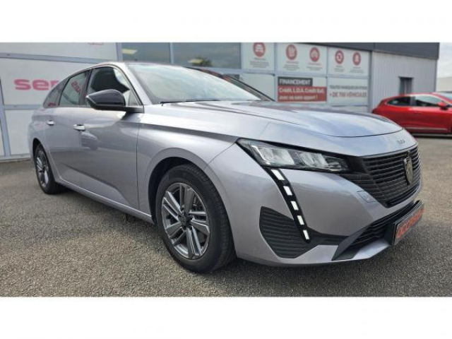 PEUGEOT 308 SW ACTIVE PACK 1.5 BlueHDi 130cv EAT8 + Sièges AV chauffants + Attelage + Navigation connect