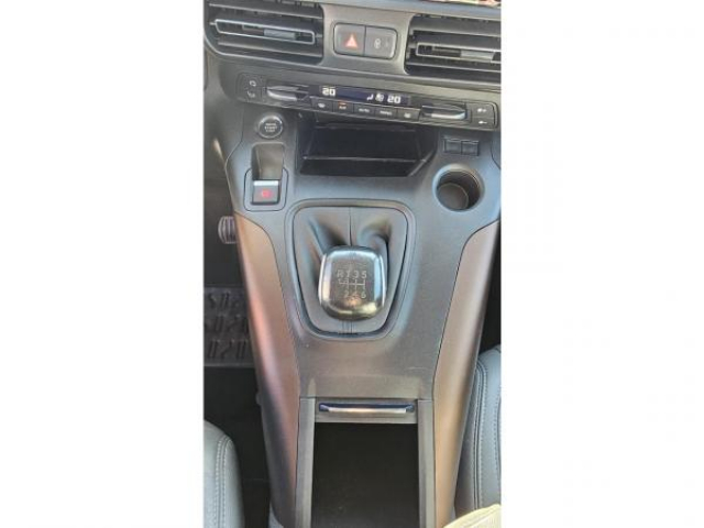 PEUGEOT RIFTER GT Line long 1.5 BlueHDI 130cv 7Places + Sellerie Cuir + Camera de Recul