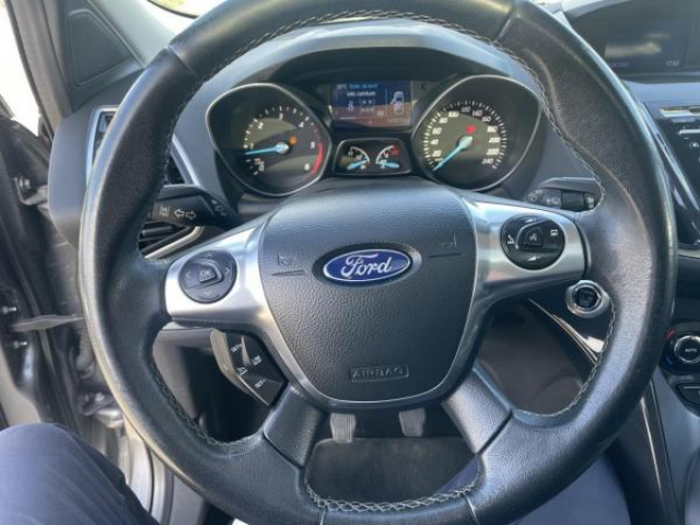 FORD KUGA 2.0 TDCi - 140 4x2  Sport Platinium