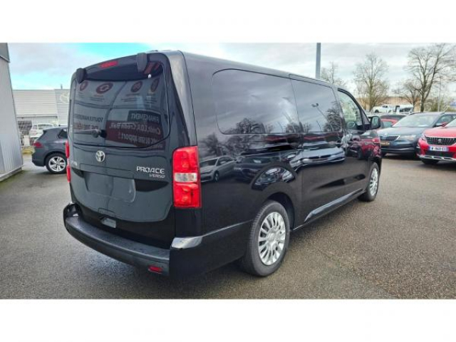 TOYOTA PROACE Verso Verso Long Dynamic 177cv 2.0 D-4D BVA 8places TVA RECUPERABLE PAS DE MALUS