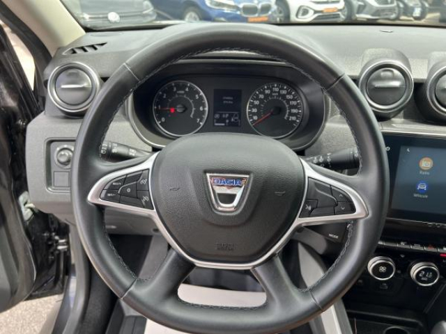 DACIA DUSTER Prestige 1.3 TCe 150cv EDC + camera multivues +sieges AV chauffants + cartes mains libres