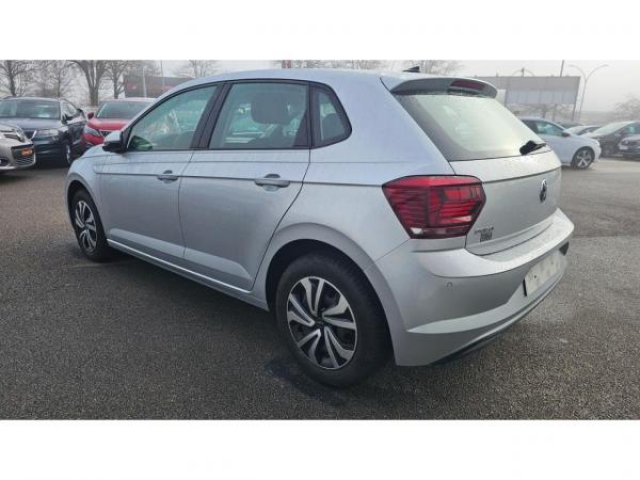 VOLKSWAGEN POLO Confortline 1.6 TDI 95cv DSG7 + Radar AV et AR + Détecteur Angle mort + Antibrouillard AV