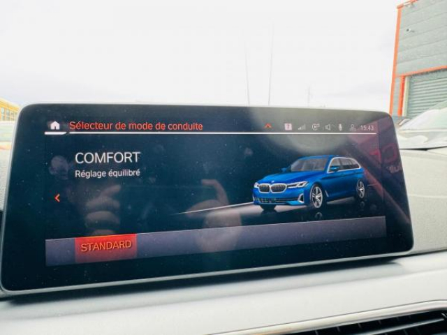 BMW SERIE 5 TOURING Lounge 530dA 286cv+Park Assist Plus+Cuir Dakota+Affichage tete haute+JA19 style 845M