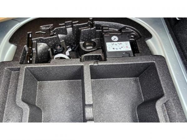 SKODA Octavia combi Style 1.6 TDI 116cv DSG7 + Attelage + Sièges AV Chauffants