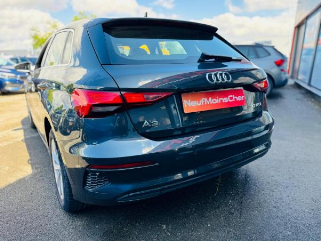AUDI A3 SPORTBACK 30 TFSI 110cv + Sellerie Cuir Blanc + sièges avant chauffants