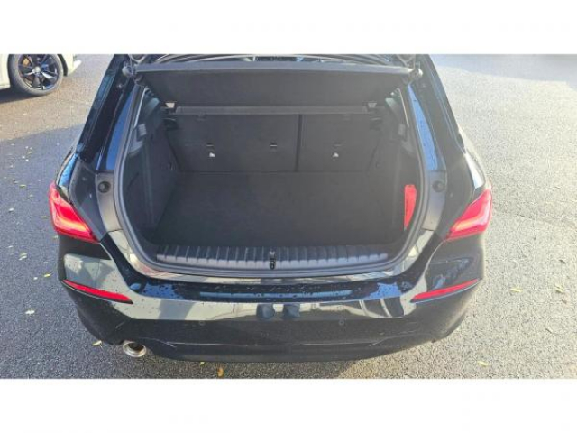 BMW SERIE 1 Advantage Pack Business 116d + Toit ouvrant + Navigation Pro + HIFI + Sièges av chauffants