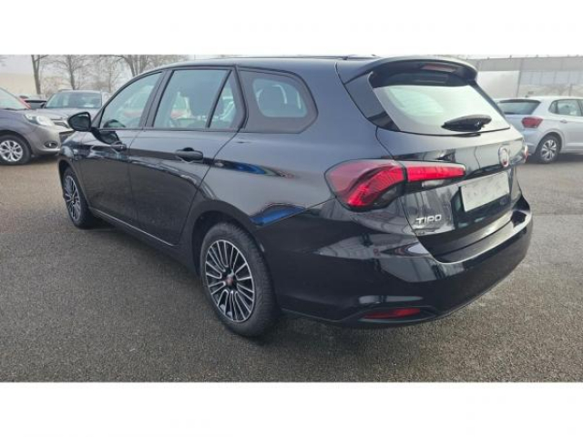 FIAT TIPO SW 1.0 FireFly Turbo 100cv + Système de Navigation