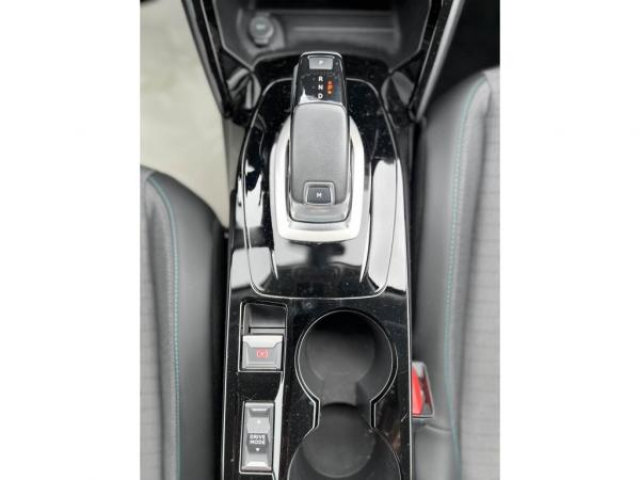 PEUGEOT 2008 Allure Pack 1.5 BlueHDi 130cv EAT8 +Sièges avant chauffants