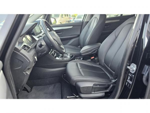 BMW serie 2 gran tourer ADVANTAGE 216dA BVA 7 Places + Attelage Amovible + Navigation + Sieges AV Chauffant