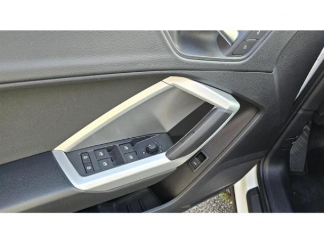 AUDI Q3 SPORTBACK DESIGN 35 TDI 150cv S-tronic + PHARES A LED + CAMERA DE RECUL + SIEGES AV CHAUFFANT + JA19