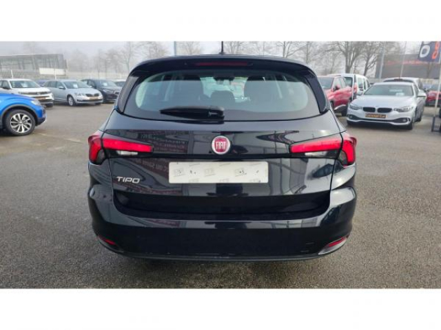 FIAT TIPO SW 1.0 FireFly Turbo 100cv + Système de Navigation