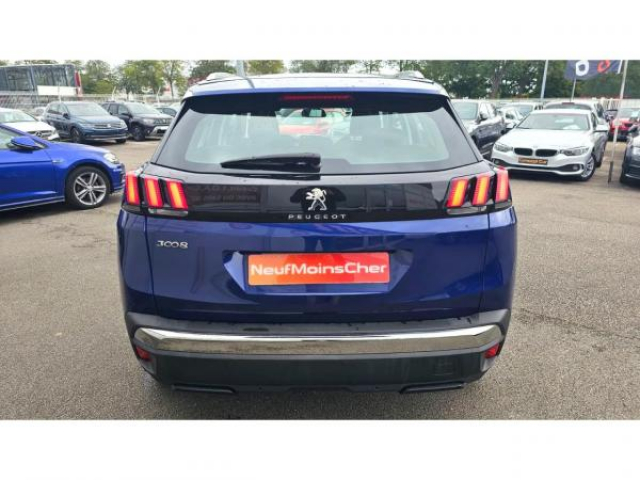 PEUGEOT 3008 Active 1.5 BlueHDi 130cv + Pack City 1 + Barre de toit + Navigation 3D
