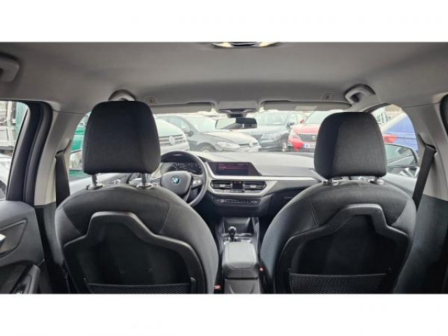 BMW SERIE 1 Advantage 116dA + Carplay + Radar AV et AR + Régulateur de vitesse + Ja16