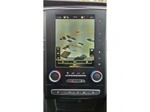 RENAULT Megane Estate Intens 1.5 BluedCi 115cv EDC + Bose + Toit pano + Attelage + Camera + Affichage tête haute