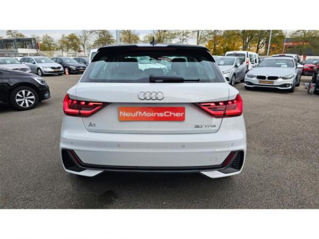 AUDI A1 SPORTBACK S line 30 TFSI 110cv S-Tronic inclus CarPlay et Virtual Cockpit