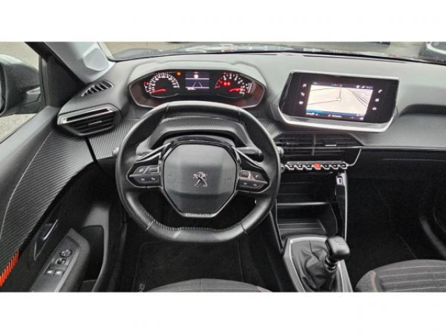 PEUGEOT 208 ACTIVE 1.5 BlueHDi 100cv + Navigation 3D + Aide au stationnement arrière