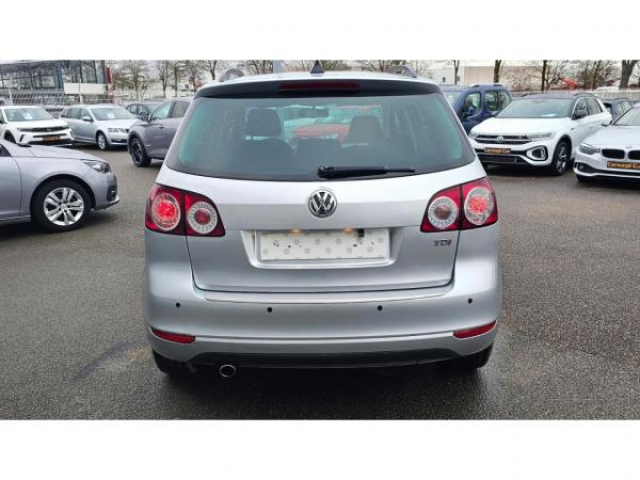 VOLKSWAGEN GOLF plus 1.6 TDI 105cv Team + Caméra de recul + Carplay