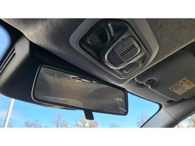 FIAT TIPO SW 1.0 FireFly Turbo 100cv + Système de Navigation