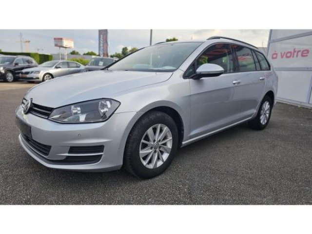 VOLKSWAGEN Golf SW Trendline 1.6 TDI 105cv + RADAR AV ET AR