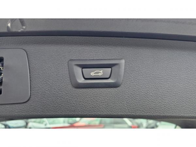 BMW SERIE 2 ACTIVE TOURER Lounge 216dA + Sellerie cuir + Navigation Business