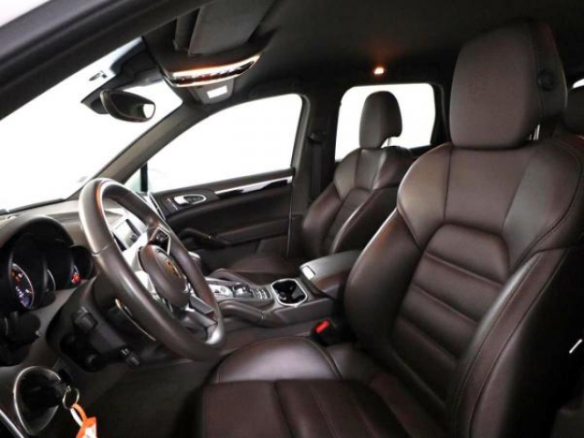 PORSCHE CAYENNE 3.0 V6 TDI 262cv 4x4 Tiptronic Origine France