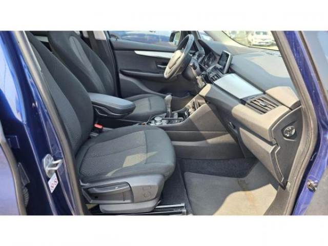 BMW serie 2 gran tourer Advantage Edition 216d 116cv + Toit ouvrant panoramique + Attelage
