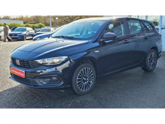 FIAT TIPO SW 1.0 FireFly Turbo 100cv + Système de Navigation