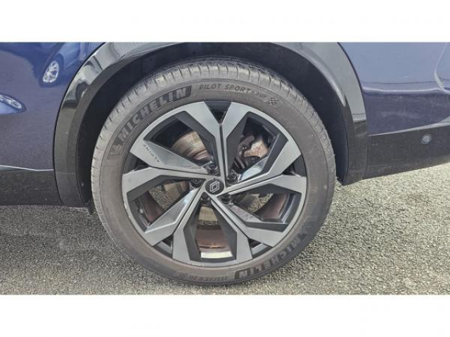 RENAULT ESPACE Esprit Alpine E-Tech Full Hybride 200cv BVA CVT 7 places 1ere MAIN