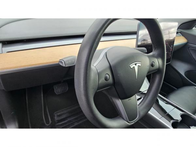 TESLA MODEL 3 STANDARD PLUS RWD 50KWH 306CV MY2020 TVA RECUPERABLE