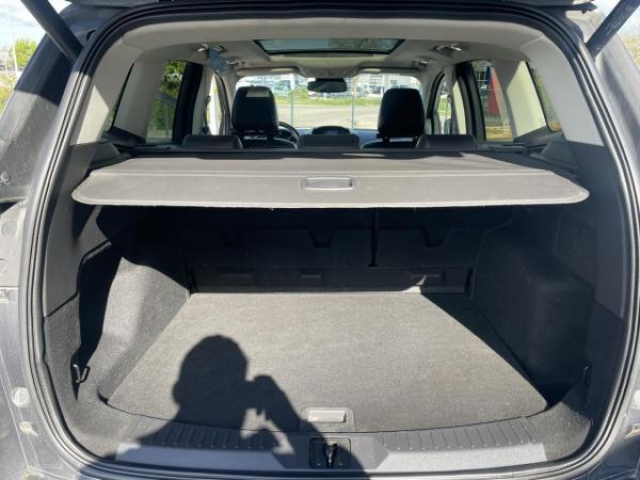 FORD KUGA 2.0 TDCi - 140 4x2  Sport Platinium