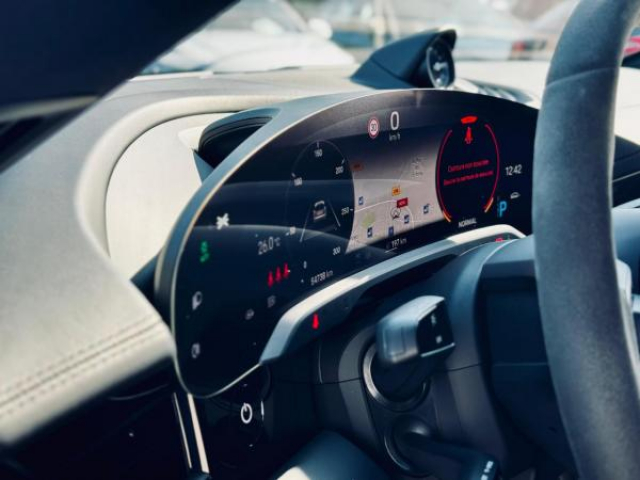 PORSCHE Taycan Cross Turismo 4  Exclusive Manufaktur 93,4 kWh 476cv + MATRIX + Ecran Passager + Toit pano + Pack Chrono