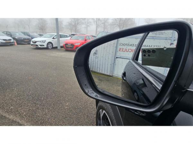 CITROEN C5 AIRCROSS Lounge 1.5 BlueHDi 130cv EAT8 + Cuir NAPPA + Sieges AV massant et Chauffants + ADML