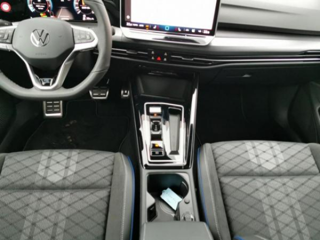 VOLKSWAGEN GOLF R-Line 1.5 eTSI 150cv DSG7 + Matrix LED + Toit Ouvrant + Camera 360 + NEUF 0KM