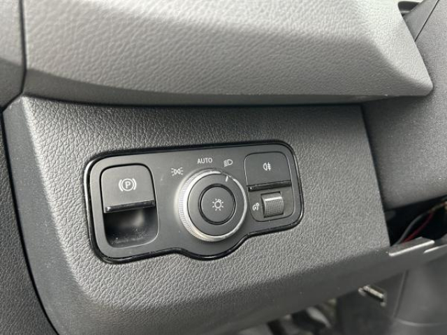 HYMER ML-T HYMER 570 4x4 V6 3.0l 419 CDi 190 CV BVA 7G-TRONIC TVA RECUPERABLE