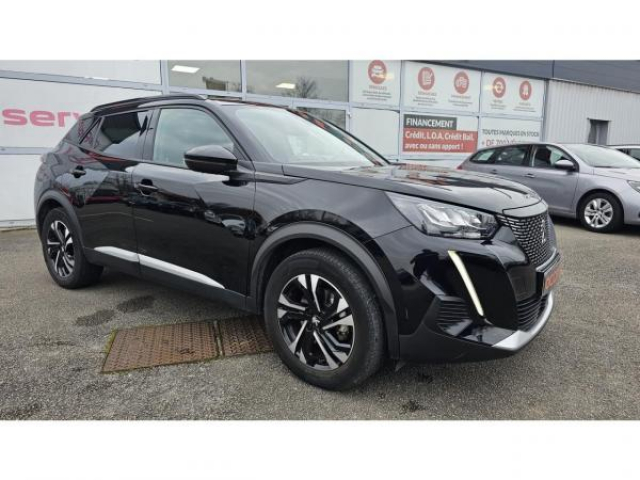PEUGEOT 2008 ALLURE 1.5 BlueHDi 130cv EAT8 + Visio Park 1 + Navigation 3D