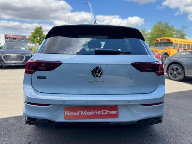 VOLKSWAGEN GOLF R-Line 2.0 TDI 150cv DSG7 + Toit panoramique + JA18 YORK + Pack Hiver + NEUF 0KM