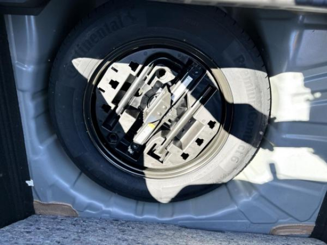 RENAULT CLIO Techno 1.0 Tce 90cv + Roue de secours + NEUF 0KM