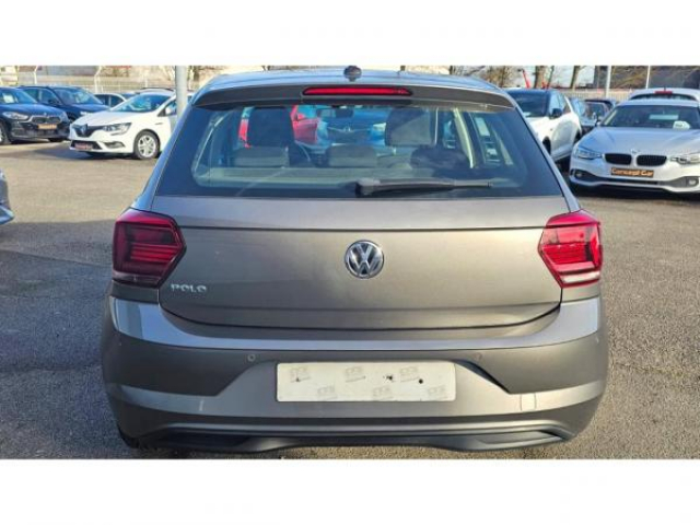 VOLKSWAGEN POLO Comfortline 1.6 TDI 95cv + Régulateur de vitesse ACC + Discover Media + Roue de Secours