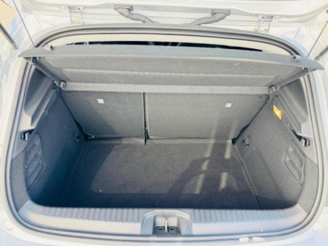 RENAULT CLIO Equilibre 1.0 Tce 90cv + Pack Navigation avec Radio Numérique DAB et Carplay + RS