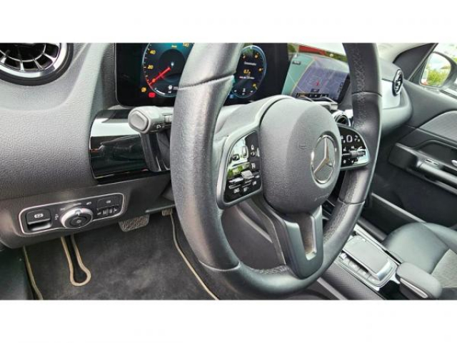 MERCEDES CLASSE B Business Line 180d 7G-DCT + Intégration smartphone + Sièges avant Chauffants