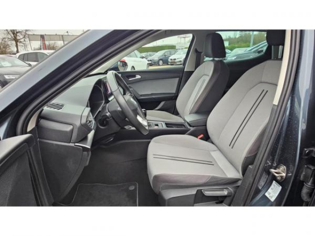 SEAT LEON Style 2.0 TDI 115cv + Full Link Carplay + Park Assist + Vitre AR surteinte