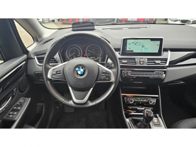 BMW serie 2 gran tourer Lounge 216d + Affichage Tete Haute + Camera de recul + Alarme + Navigation Pro